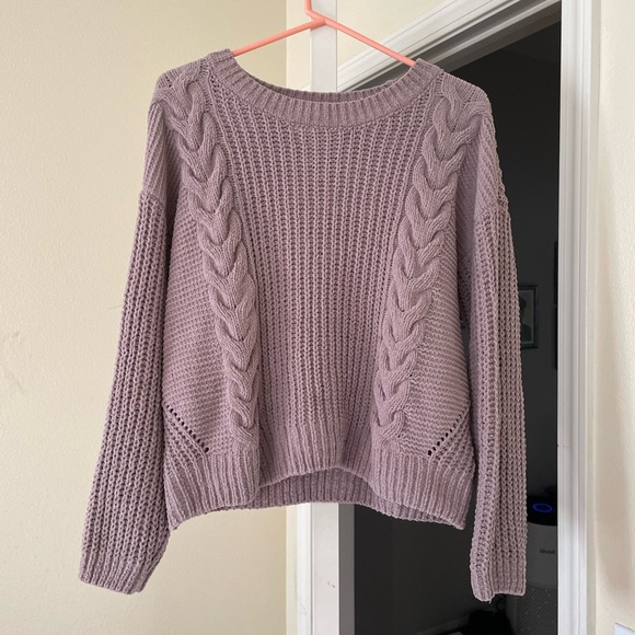 light purple slightly open knit super soft cozy sweater - Picture 1 of 3